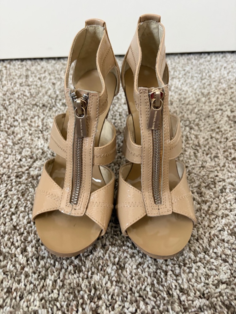 Michael Kors Nude Patent Leather Zip Front Heels size 6.5 - Picture 2 of 5